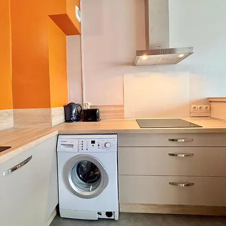 Grand T2 Industriel Lumineux & Calme - Proche Esa Lejlighed *