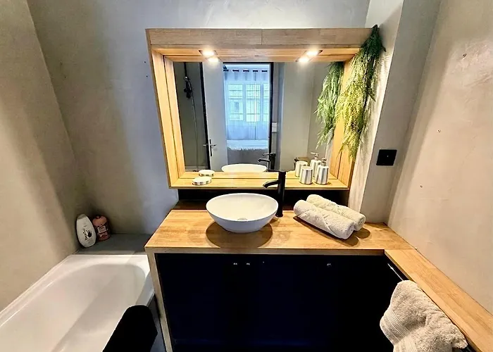 Lejlighed Grand T2 Industriel Lumineux & Calme - Proche Esa *